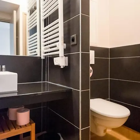 Opera - Flat Close To Stations And Old - Welkeys Apartamento *