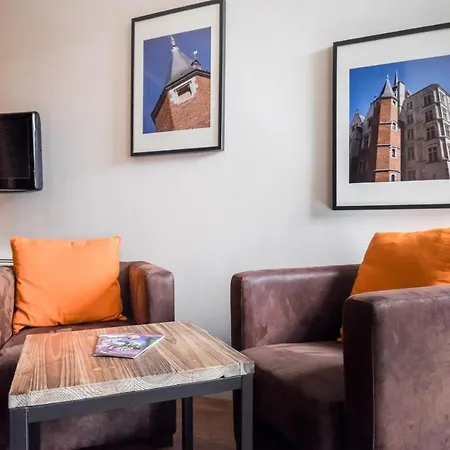 Opera - Flat Close To Stations And Old - Welkeys Apartamento Lila